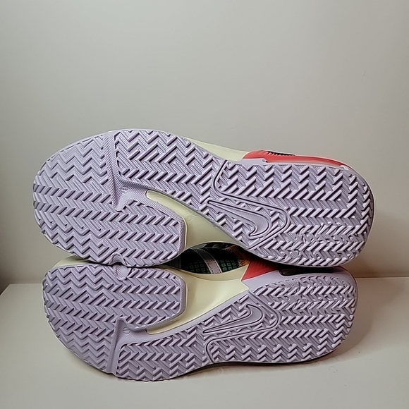 LEBRON WITNESS VII - Picture 11 of 11